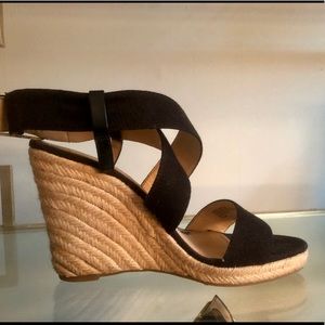 Banana Republic Wedges 7.5